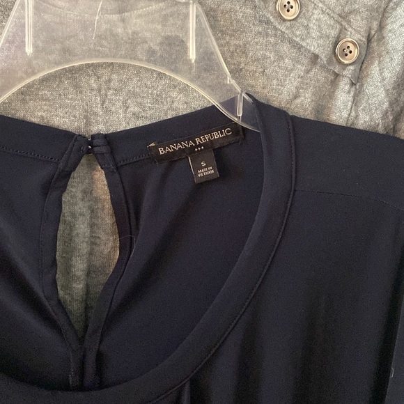 Women tops - Picture 2 of 7